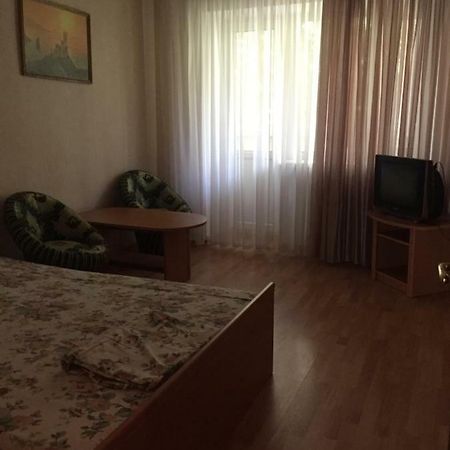 Apartament 2-Х Комнатная Квартира, Первая Линия От Моря Czarnomorsk Zewnętrze zdjęcie